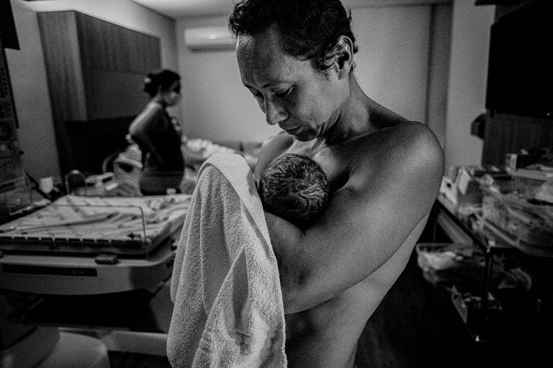 nos braços do paiphoto preview