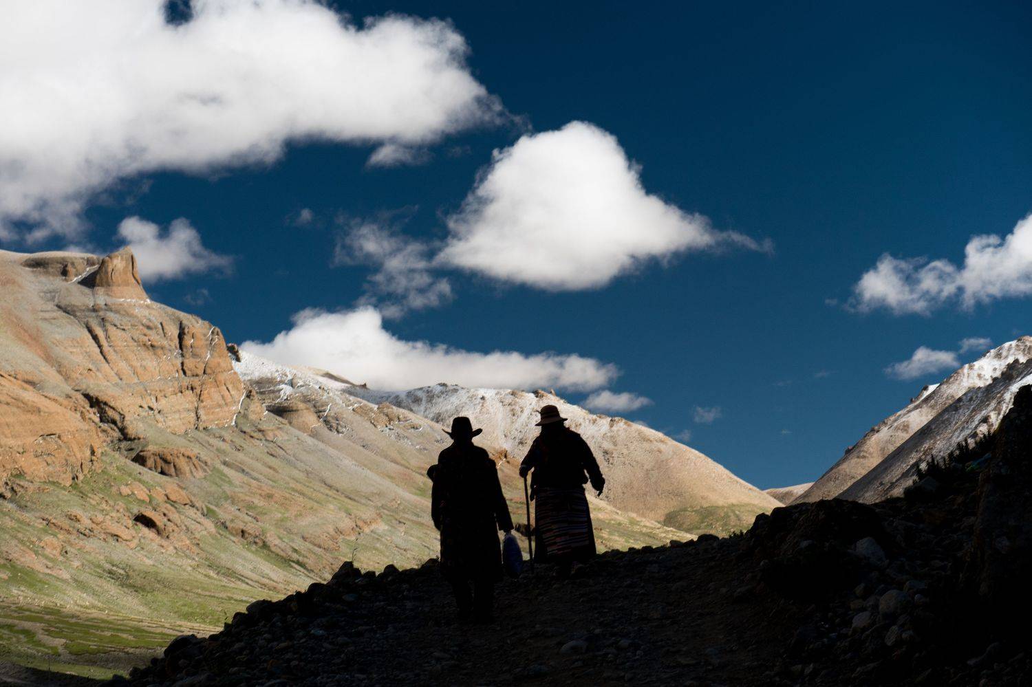 tibet, himalayas, kailash, buddhism, spirituality, mountain, religion, nature, pilgrimage, travel, cloud, nepal, cloudscape, shiva, praying, highland, shambhala, roadblock, locations, freedom, forbidden, people, tibetan, wind, winter, extreme, prayer, hin, Raimond Klavins