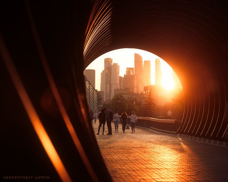 город, Москва, закат, улица, солнце На закате (фотограф в Москве)photo preview