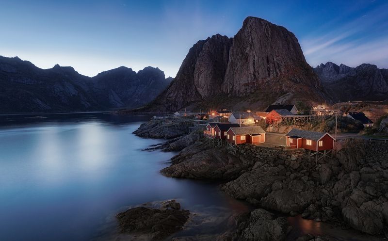 норвегия, лофотен, лофотенские острова, ночь, сумерки, синий час, хамнёй, скалы, север, фьорд, norway, lofoten, lofoten islands, night, twilight, blue hour, hamnoy Ночной Хамнёй / Hamnoy at nightphoto preview