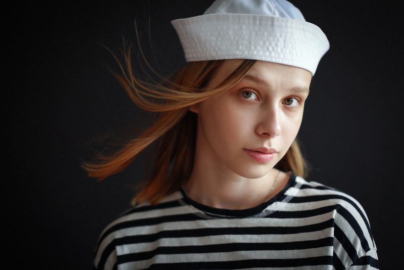 портрет Алёнаphoto preview