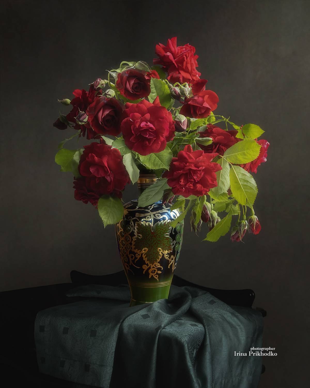 Летние садовые розы. Автор: Приходько Ирина натюрморт, цветы, букеты, розы, Приходько Ирина