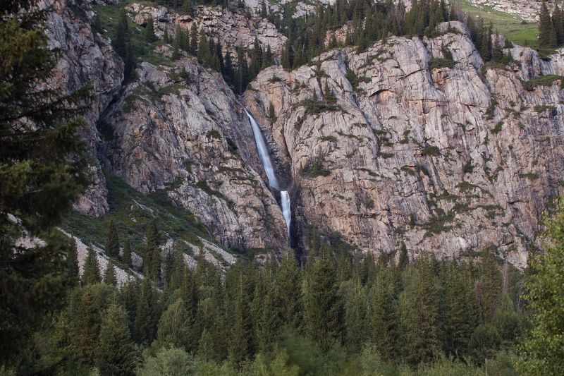 бурхан-булак  — самый высокий водопад казахстана Бурхан-Булакphoto preview