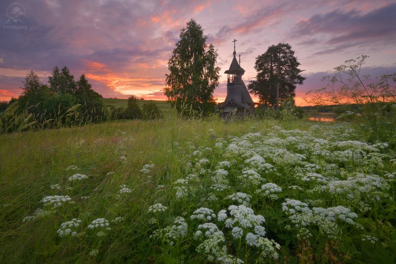 деревня, лето, закат, деревянное зодчество, кенозерье, нацпарк, фототур в кенозерье, часовня, глазово Глазово фото превью