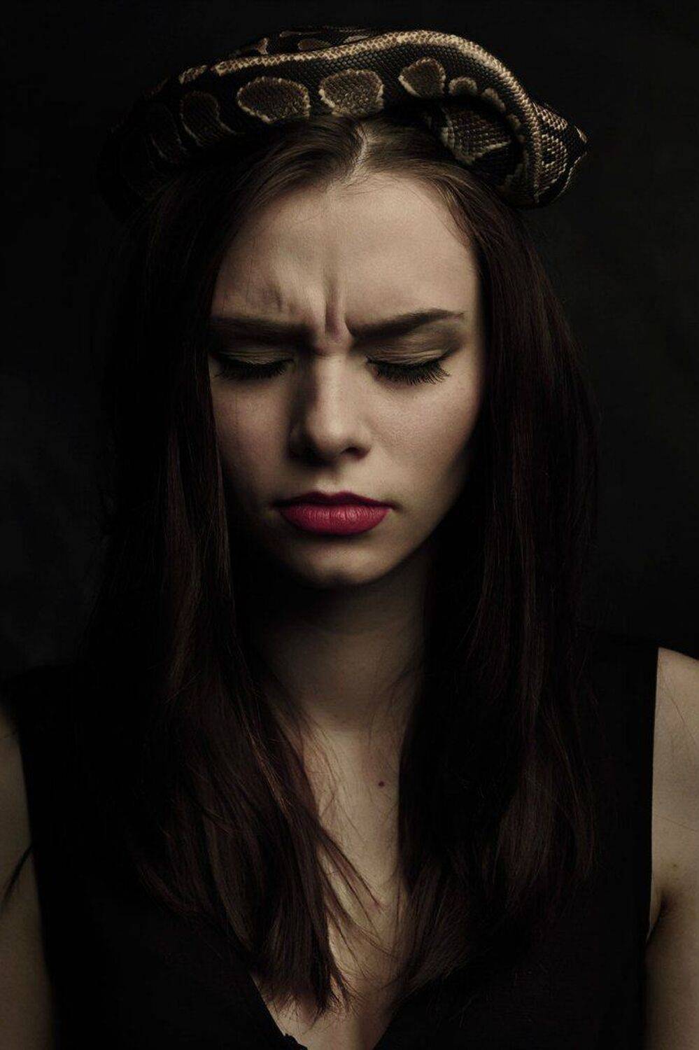 девушка, змея, girl, snake, portret, Евгения Руденок