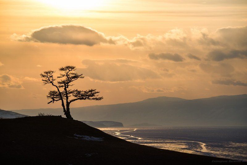 байкал, россия, путешествия, хужир, зима, лед, закат Вечернее настроение...photo preview