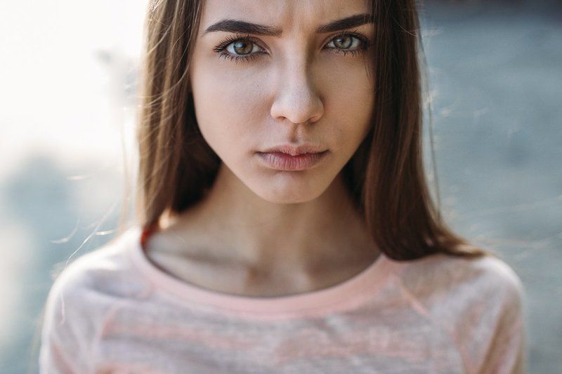 girl Strongerphoto preview