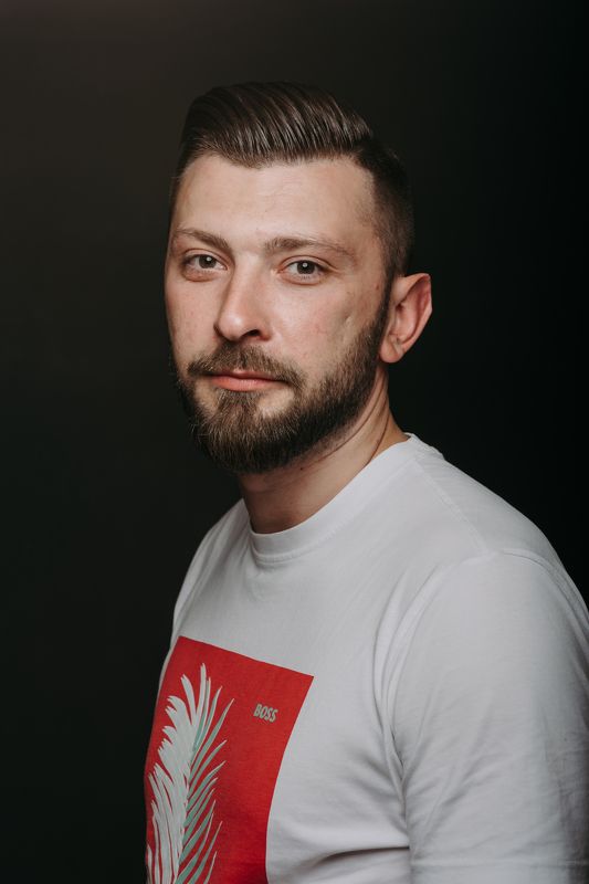 Nikon,d810,portrait,people,light,girl,colour,godox,man,friend,tl30.high,hightkey,studio, georgia,tbilisi photo preview