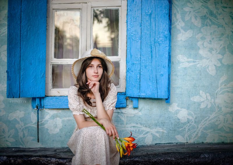 жанр, девушка, портрет, окно, ставни, старый домик Татьянаphoto preview