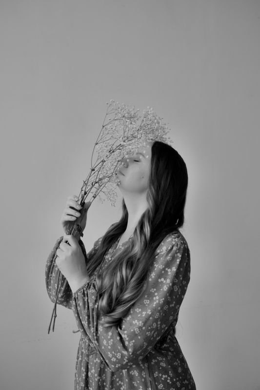 #женскийпортрет #чернобелое ЦВЕТЫ.photo preview