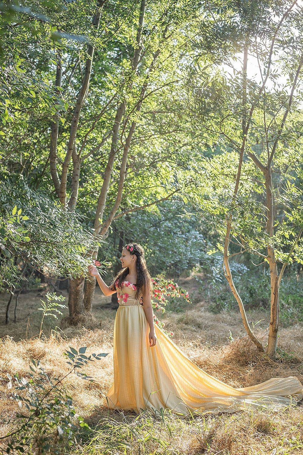 Лесная нимфа. Автор: Ксения Лыгина Фея, лес, девушка, сказка, радость, юность, чудеса, волшебные фотосессии в Анапе, Ксения Лыгина