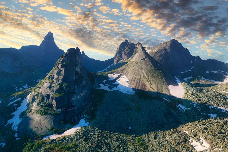 Ергаки, Парабола, Художников Параболаphoto preview