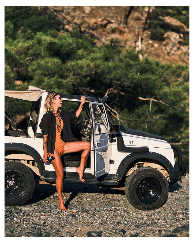 [suzuki samurai \'78 commercial shooting]photo preview