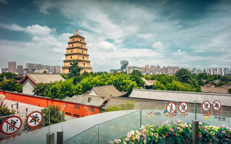 不夜城&大雁塔 不夜城&大雁塔photo preview