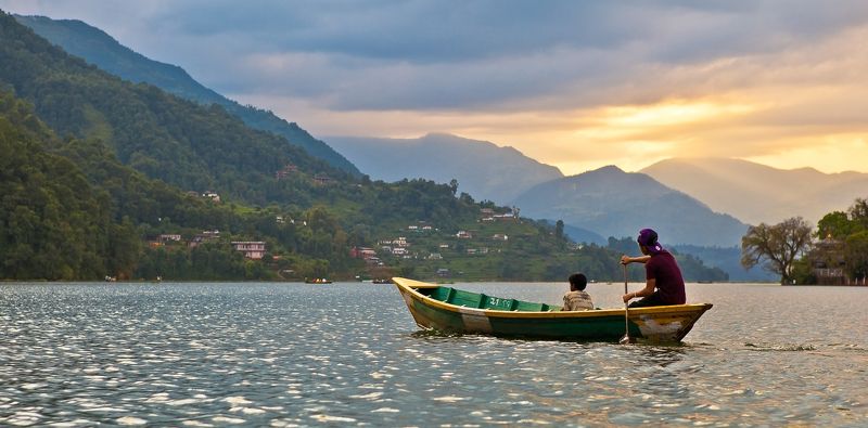 Непал, Покхара, Фева, путешествие, закат Братья, а может быть друзья? photo preview