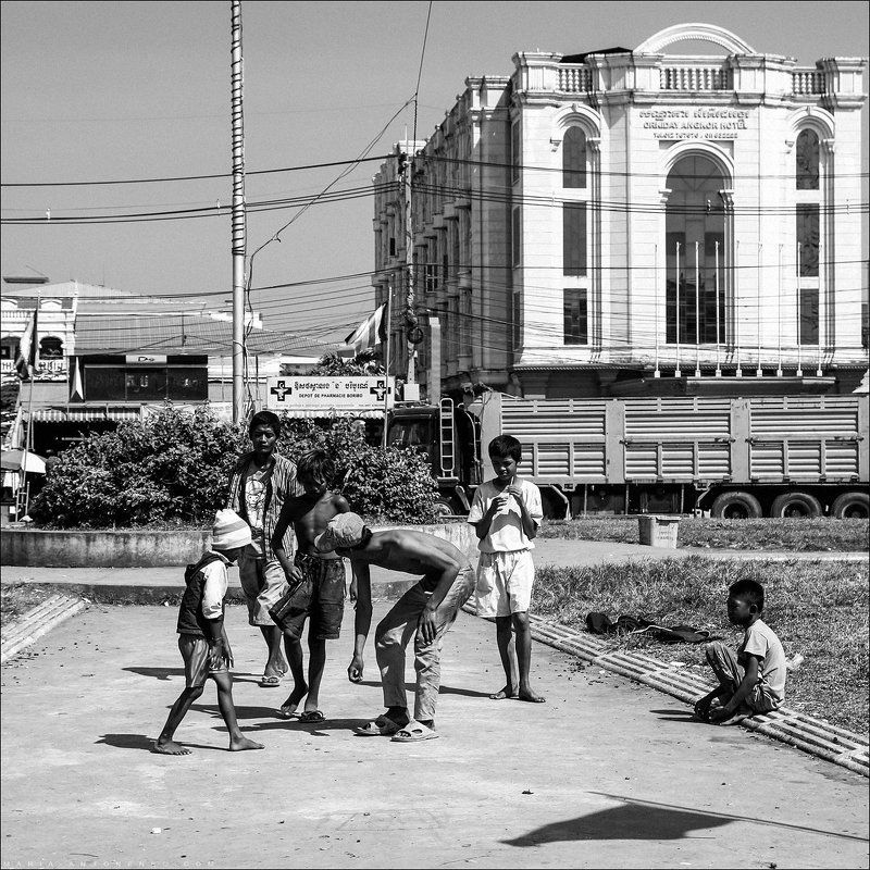 Камбоджа, путешествия На границеphoto preview