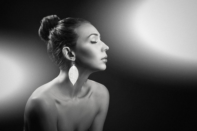 Beautiful, Beauty, Black & white, Bw, Emotion, Face, Girl, Light, Model, Nikon, People, Portrait, Studio Lightphoto preview