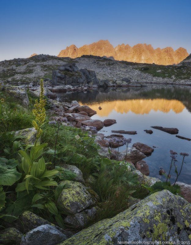 lightroom, naumenkophotographer, photoshop, ptgui, sony 28 mm 2.0, sony a7r, вага, высокие татры, словакия, штребске плесо, горы, жабье, камни, курорт, озеро, панорама, пейзаж, плесо, путешествие, фотография, фотопоход Словакия. Высокие Татры. У Жабьего плеса на рассвете.photo preview