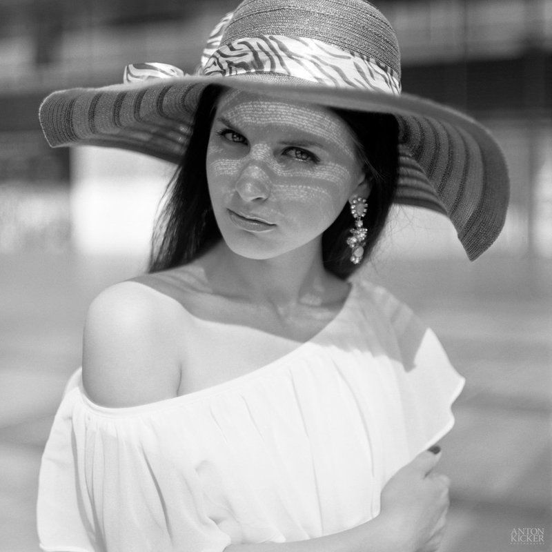 Tina фото превью