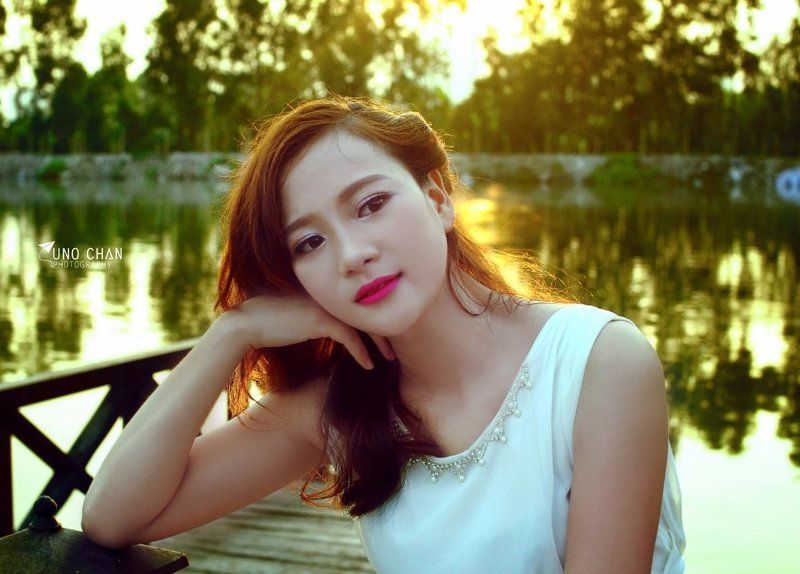 sunshine, beauty hair , girl. light, smile Gin Sam Samphoto preview