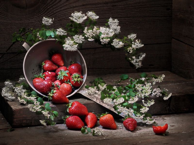 еда, ягоды, клубника, цветы, дуршлаг, утварь, Из серии - \