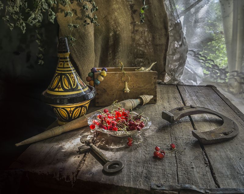 Old, old treasuresphoto preview