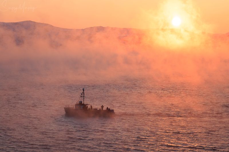 barents sea morning Fishing morning. Barents sea.photo preview