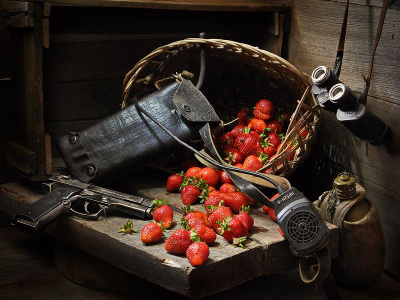 и на фронте ягоды растут. И на фронте ягоды растут.photo preview