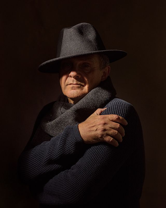 Автопортретphoto preview