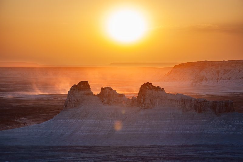 Казахстан Мангыстау Бозжыра закат оранжевый Урочище Бозжыраphoto preview