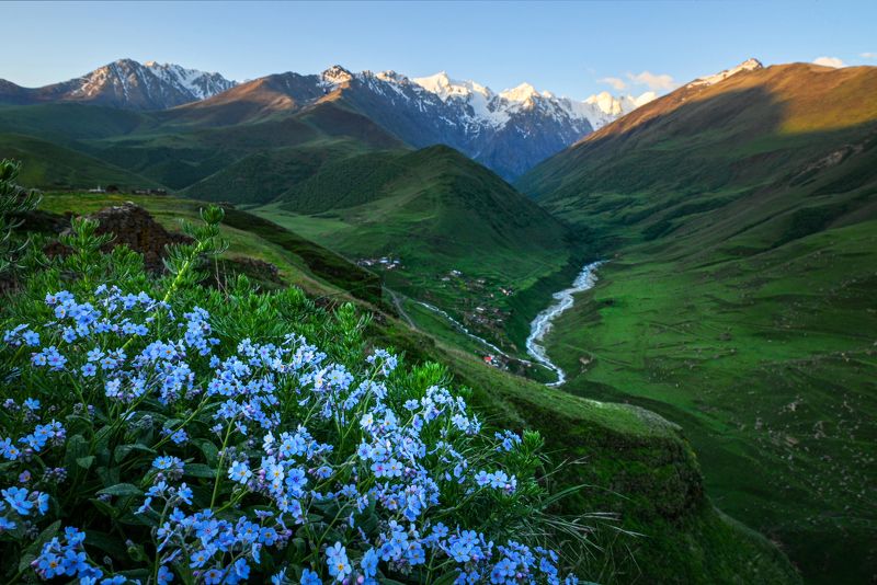 Осетинский рассветphoto preview