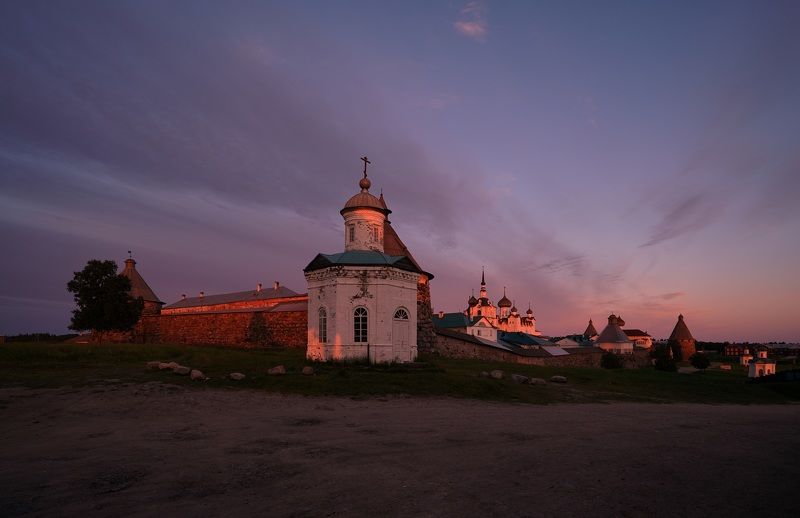 monastery, fortress, island, bastion, temple, landscape, boat, view, symbol, history, evening, pink, sunset, sky Eveningphoto preview