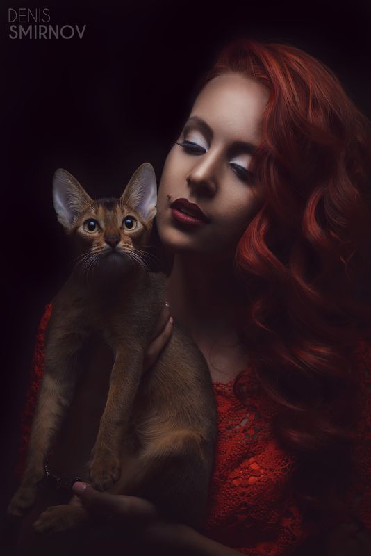 cat, lady, red, red lips, red hair, fashion, beauty, portrait, beautiful, glamour, pretty, sexy portraitphoto preview