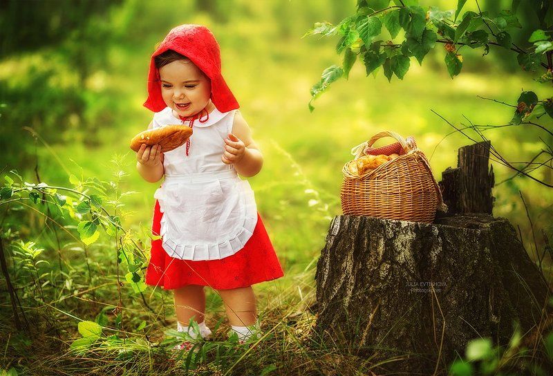 Красная Шапочкаphoto preview