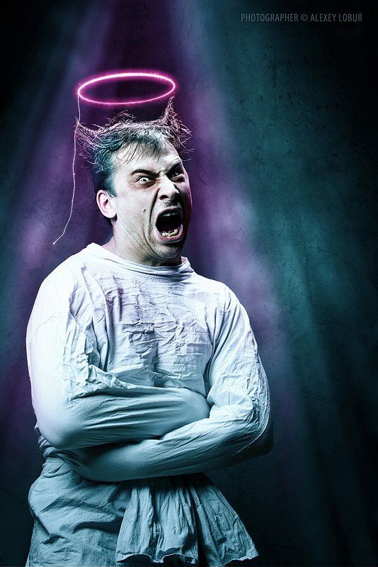 Святой 2photo preview