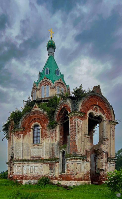 церковь Никольская церковь в Гурьево-Воскресенском Тверской области фото превью