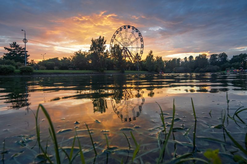 иркутск, ангара, закат Вечер на берегу Ангары, вид на остров Конныйphoto preview