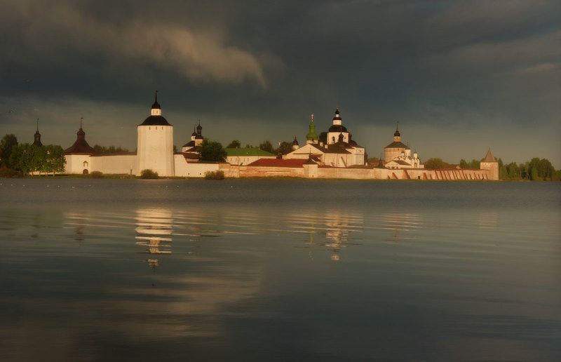Сиверское озеро: Кирилло-Белозерский мужской монастырьphoto preview