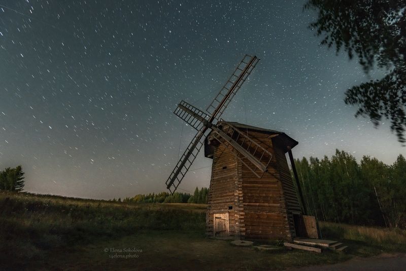 ночь, звезды. мельница Мельницаphoto preview