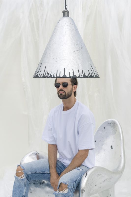 Под колпакомphoto preview