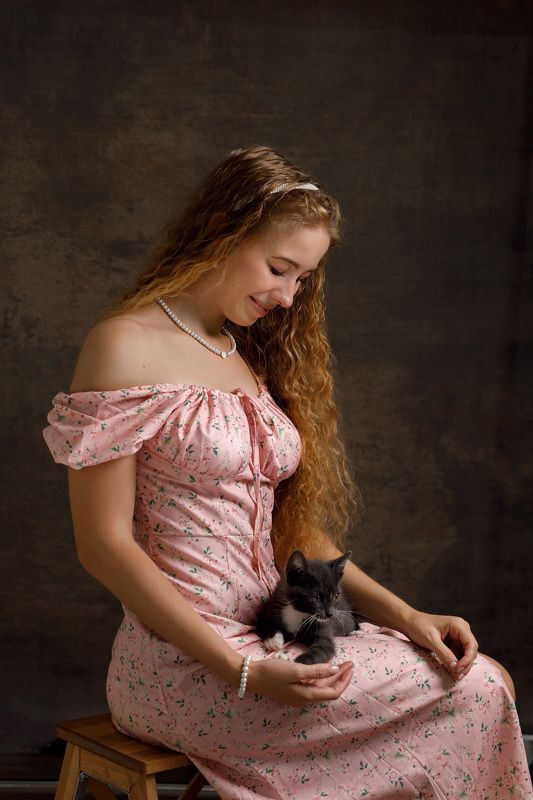 портрет, котенок, кот, девушка Дианаphoto preview