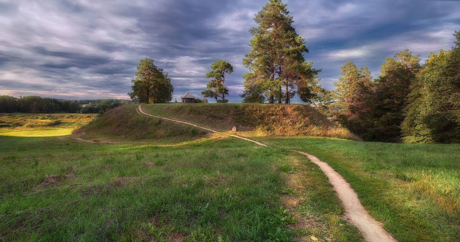 вечер гора лето деревья небо тени тропинка солнце закат, Константин Скороходов