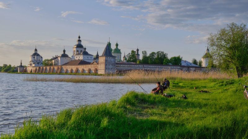 Кирилло-Белозерский (также Кириллов) монастырь photo preview