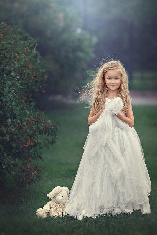 дети, ребенок, сказка, природа, свет, игрушка, портрет феечкаphoto preview