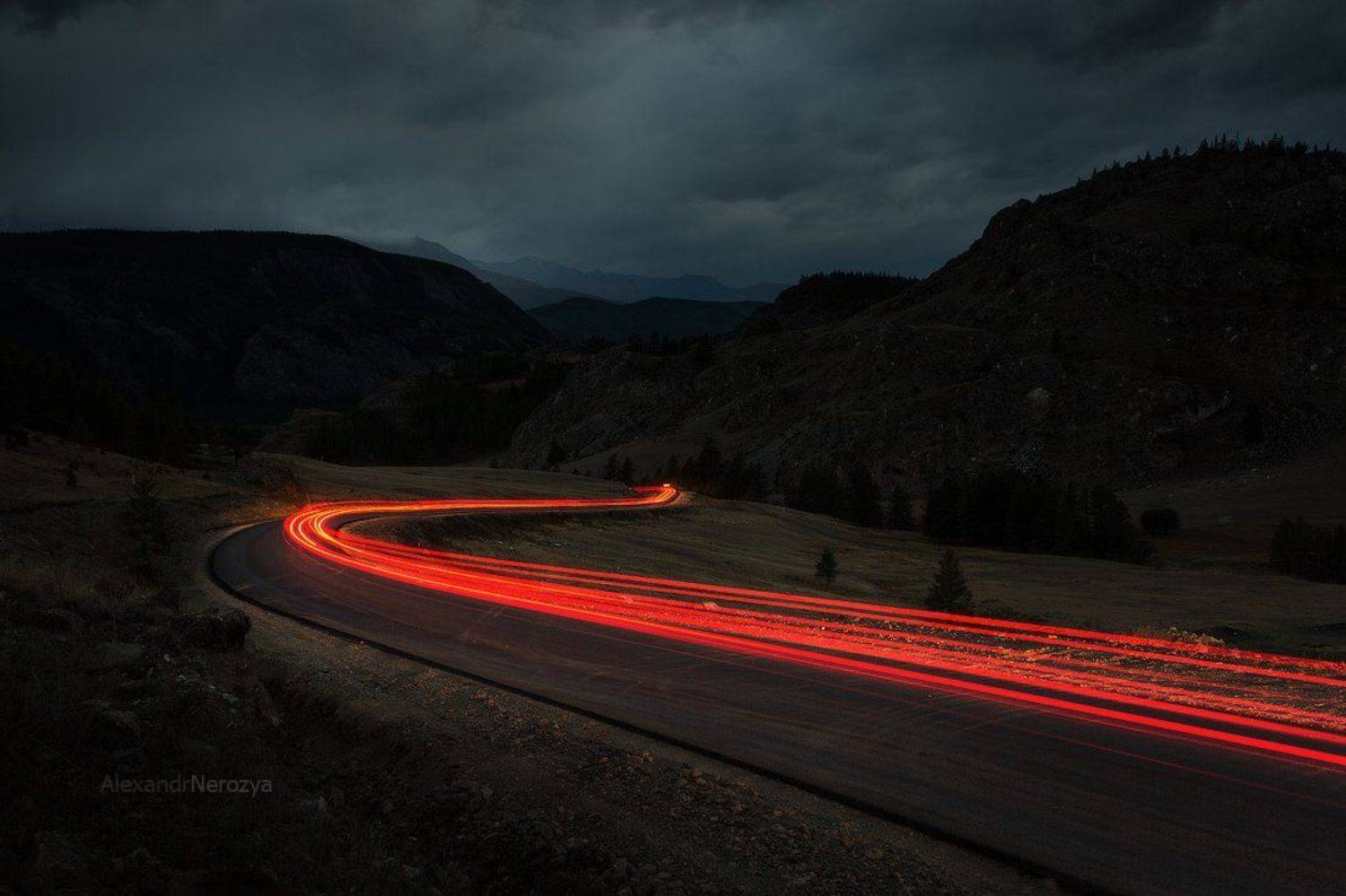Track in night. Автор: Александр 'Horimono' Нерозя Altai, Altay, Landscape, Nature, Nerozya, Night, Red, Road, Russia, Siberia, Track, Алтай, Горы, Дорога, Красивый, Красный, Ночь, Огни, Пейзаж, Природа, Темный, Александр 'Horimono' Нерозя