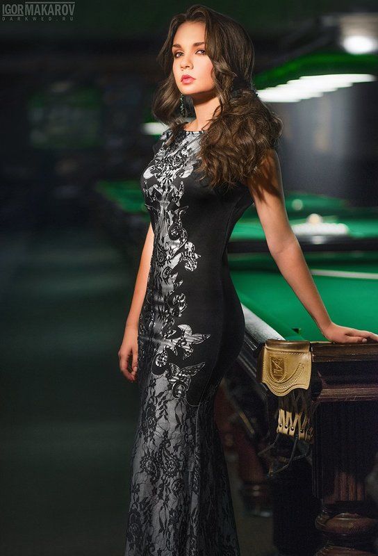 club dress girl billiards Clubphoto preview