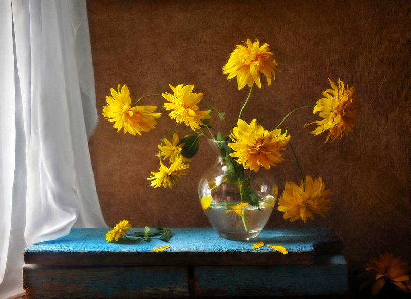 Солнечные шары уходящего летаphoto preview