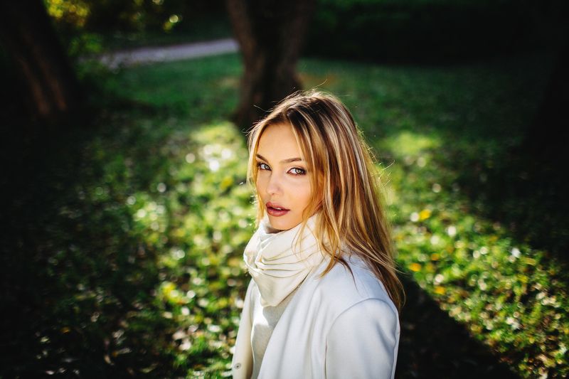 мягкий портрет, женский портрет, закат, боке Катяphoto preview