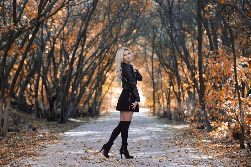 девушка Скоро наступит осень...photo preview