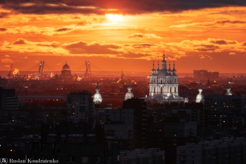 санкт-петербург, закат, исаакиевский собор, прострел, смольный собор, зсд, вантовый мост, time blending, композитная фотография Закат над Санкт-Петербургомphoto preview